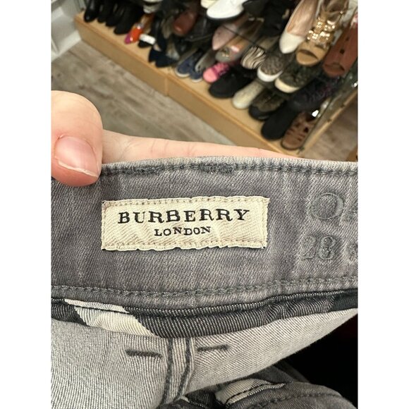 Burberry Oakland Grey Jeans in 28 - Picture 5 of 5